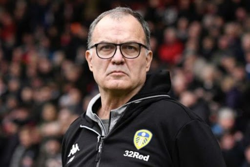 Marcelo Bielsa dice que sería "decepcionante" conseguir el ascenso con el Leeds sin jugar