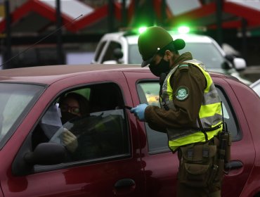 Carabineros: 170 retenidos por toque de queda y 1.218 detenidos por cuarentena en últimas 24 horas