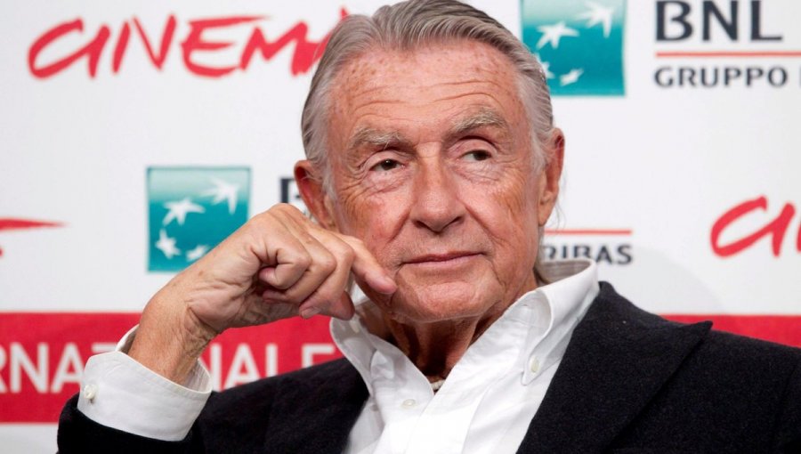 El destacado cineasta Joel Schumacher falleció este lunes a los 80 años