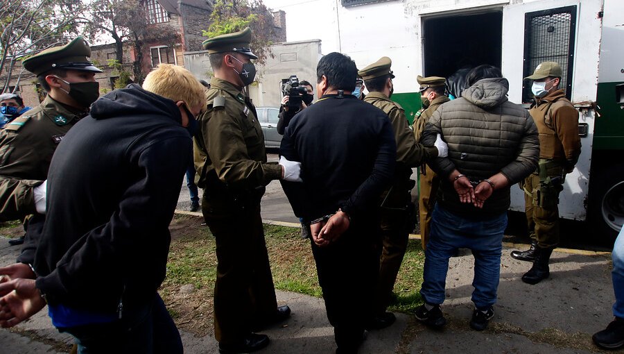 Arresto domiciliario para los 31 detenidos en fiesta clandestina en Recoleta: les aplicarán la nueva ley