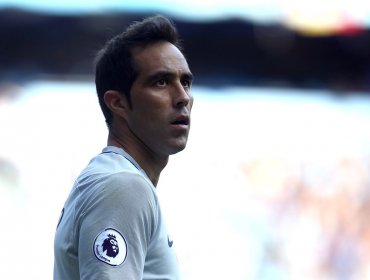 Aseguran que Claudio Bravo podría arribar a otro grande de la Premier League