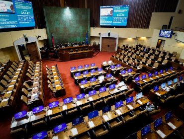 Sala de la Cámara expresó su molestia con el presidente Piñera por admisibilidad de proyectos