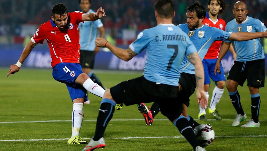 Mauricio Isla a cinco años de su gol a Uruguay: "Fue una tremenda satisfacción"