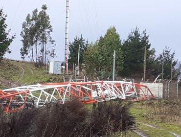 Fiscalía confirma que carabineros tardaron cerca de 12 horas en informar sobre ataque a antena en Tirúa