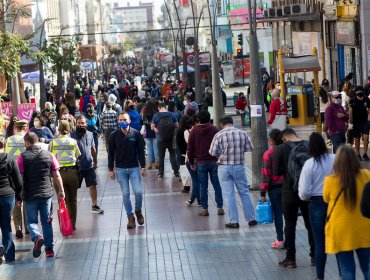 Casi 9 millones de personas están en cuarentena para intentar reducir la propagación del coronavirus en Chile