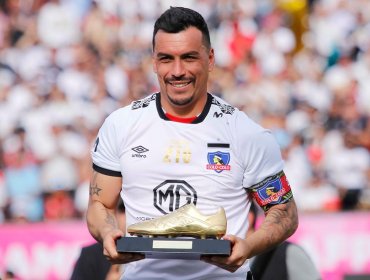 Afirman que Esteban Paredes aún no es el goleador histórico del fútbol chileno