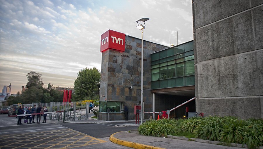 Directorio de TVN reconoce ante diputados deuda de $53 mil millones y niega plan de privatización