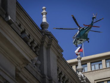 Falsa alarma en La Moneda: GOPE descarta presencia de bomba en la casa de Gobierno