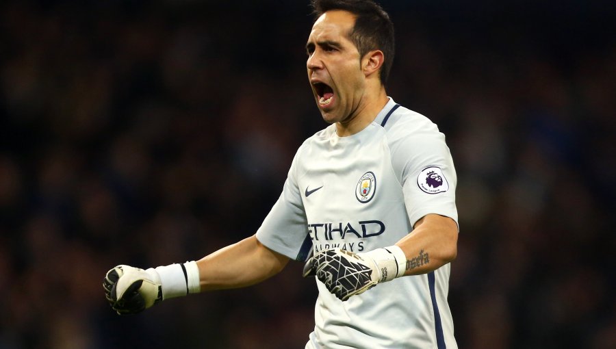 Bravo fue titular en victoria del City sobre el Newcastle por la FA Cup