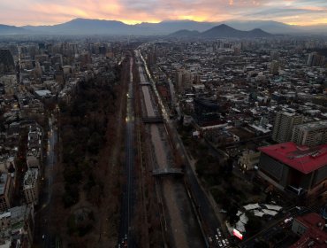 Decretan alerta ambiental en Región Metropolitana y se esperan precipitaciones