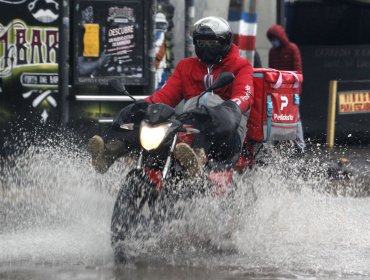 Nuevo sistema frontal se acerca a la zona centro del país: Agua caída ya duplica lo que llovió el año pasado