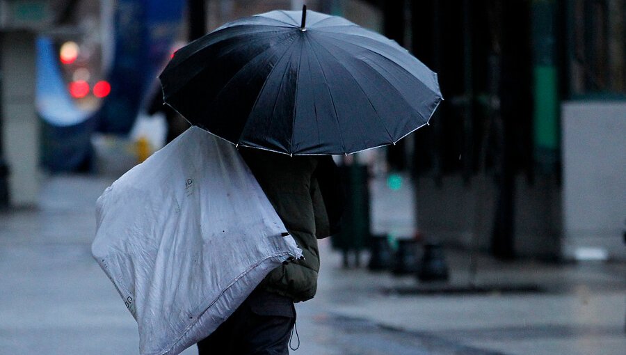 Decretan Alerta Temprana Preventiva para la región Metropolitana por pronóstico de lluvias