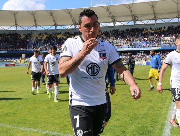 Esteban Paredes afirma que Colo-Colo es el "más atrasado" en los trabajos para volver al fútbol