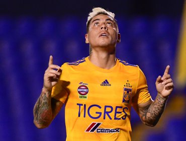 Tigres ratifica a Eduardo Vargas en su plantel para el torneo Apertura 2020 de México