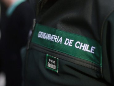 Gendarme que chocó ebrio contra frontis de condominio en Quillota quedó con su licencia suspendida