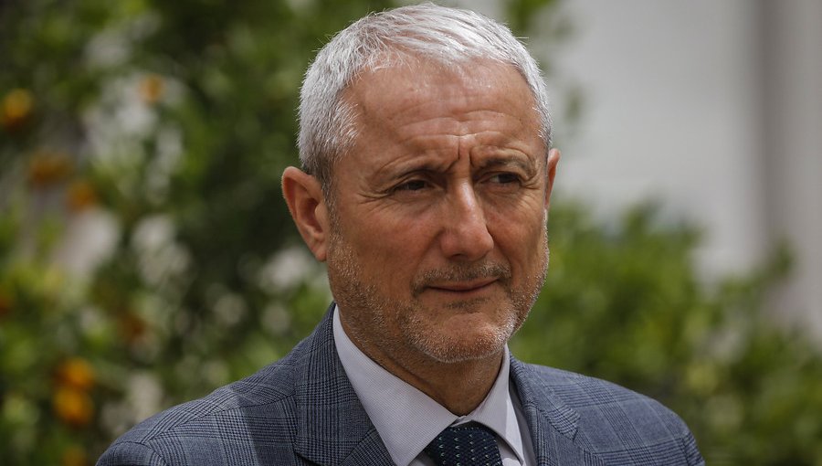 Tras 12 años en el cargo, Aldo Valle dejó la Rectoría de la Universidad de Valparaíso