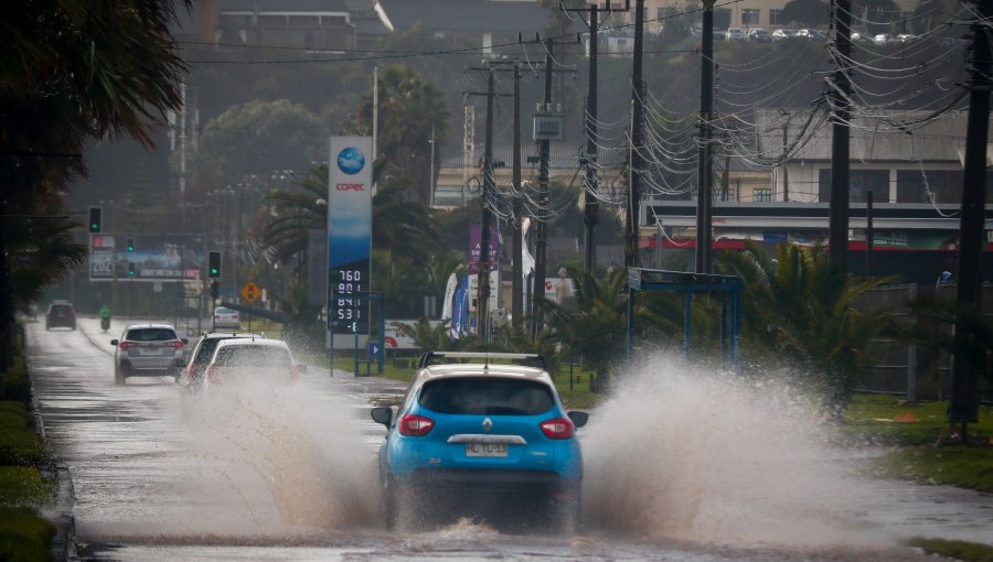 Autoridades realizan balance de paso de sistema frontal por Viña del Mar