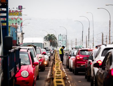 Flujos vehiculares en Valparaíso y Viña del Mar disminuyeron un 1% en la última semana