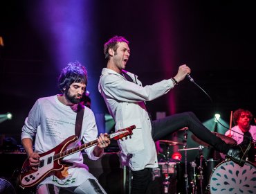 Kasabian anunció que Tom Meighan deja de ser el vocalista de la banda tras 23 años