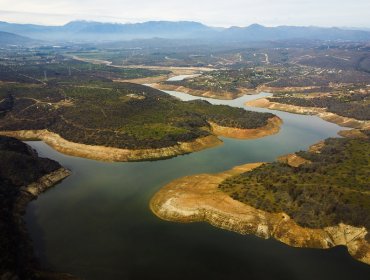 Embalse Los Aromos aumentó su volumen luego de las intensas lluvias en la región de Valparaíso