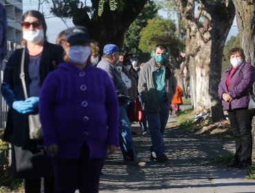 Cadem: 83% está de acuerdo con proyecto que busca retirar 10% de los ahorros en fondos de pensiones