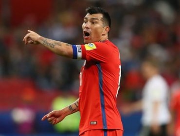 Gary Medel se ubica en el 'Top Ten' de los jugadores más expulsados del siglo