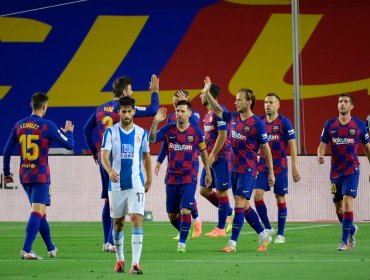 Barcelona con Vidal derrotó al Espanyol que descendió a Segunda División