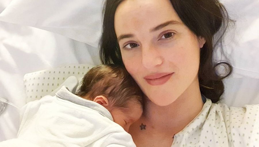 Renata Ruiz se convirtió en madre y compartió adorable imagen junto a su hija