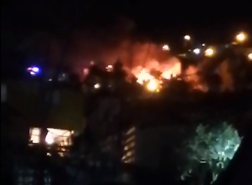 Incendio consumió casa habitación en sector de Achupallas en Viña del Mar