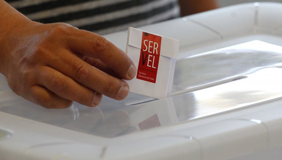 Servel evalúa opción de que el Plebiscito de octubre se realice en dos jornadas