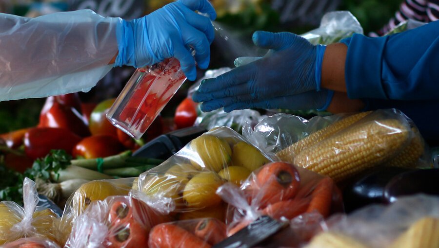 Este martes regresan las ferias libres a Puente Alto: dinero deberá pasar por agua clorada