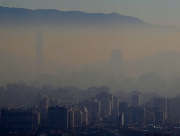 Decretan segunda preemergencia ambiental para este martes en la región Metropolitana