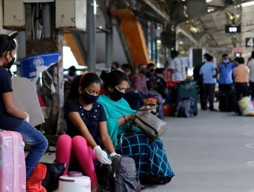 India rompe la barrera de los 900.000 contagios tras sumar casi 28.500 casos en un día