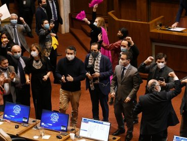 Bancada Radical celebró la aprobación del proyecto de retiro del 10% de fondos de AFP