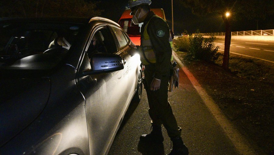 Carabineros reportó solo 587 personas detenidas en la última jornada