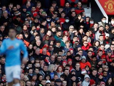 Inglaterra planea retorno de hinchas a los estadios de fútbol para el mes de octubre