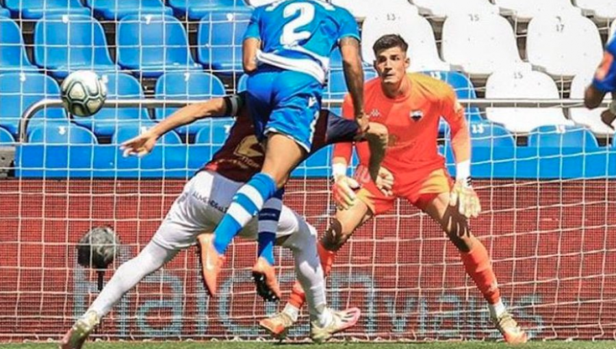 Gonzalo Collao fue titular en victoria 2-0 del Extremadura UD de España