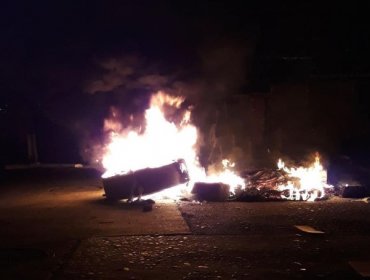 Desórdenes y barricadas en Valparaíso marcan noche previa a votación del retiro del 10% de las AFP