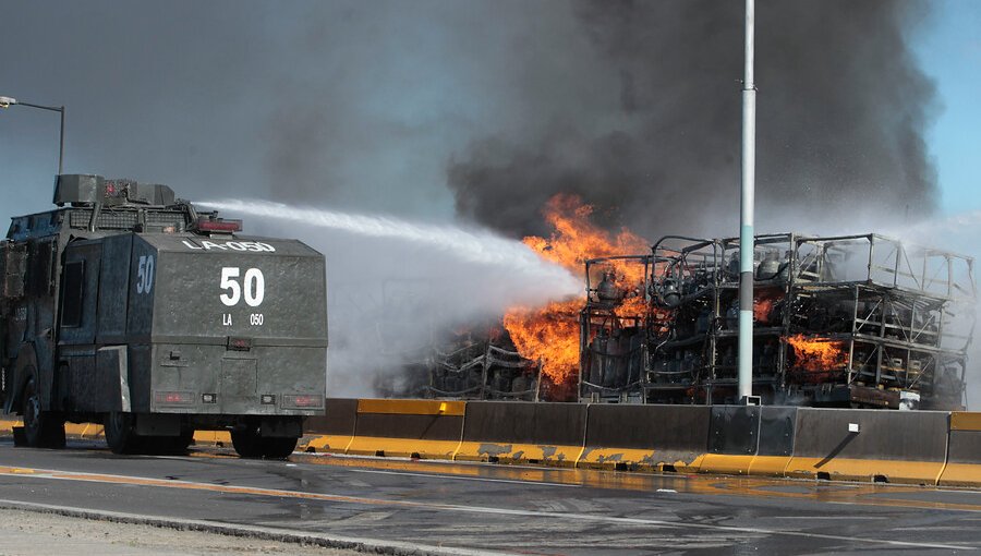 SEC investiga responsabilidades por incendio de camión con cilindros de gas