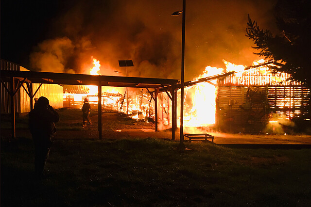 Gobierno se querelló por incendios que consumieron tres escuelas en la provincia de Arauco