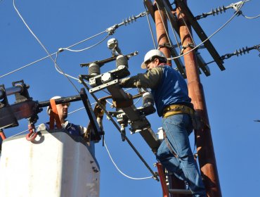 Cámara pide al Ejecutivo decretar emergencia eléctrica para adoptar medidas en el marco de la pandemia