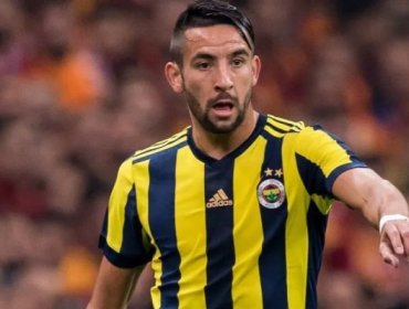 Dirigente de Boca Juniors se mantiene optimista por Mauricio Isla: "Creemos que vendrá"