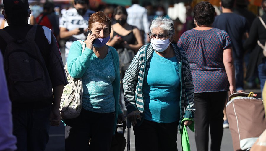 Ministerio de Salud anuncia desconfinamiento gradual para adultos mayores de 75 años