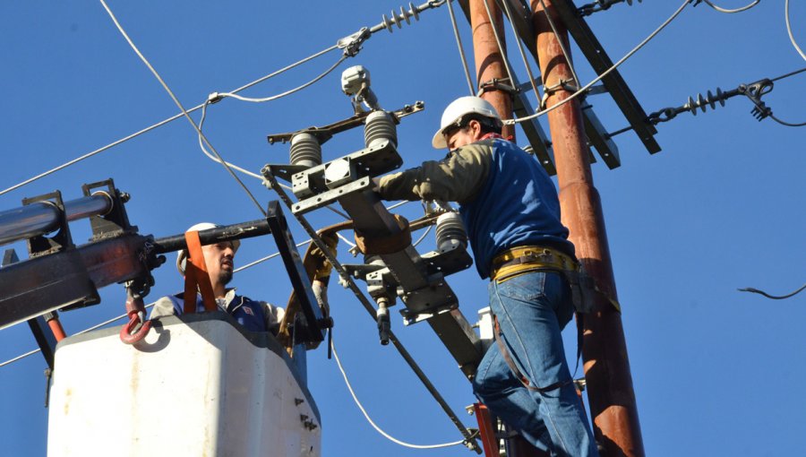 Cámara pide al Ejecutivo decretar emergencia eléctrica para adoptar medidas en el marco de la pandemia