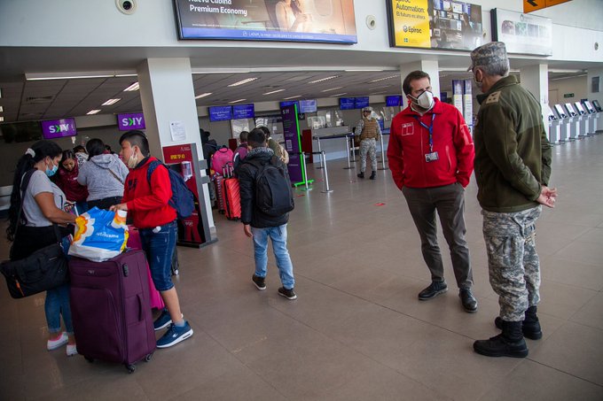 Tercer vuelo de repatriación llevó a 170 ciudadanos colombianos de regreso a su país