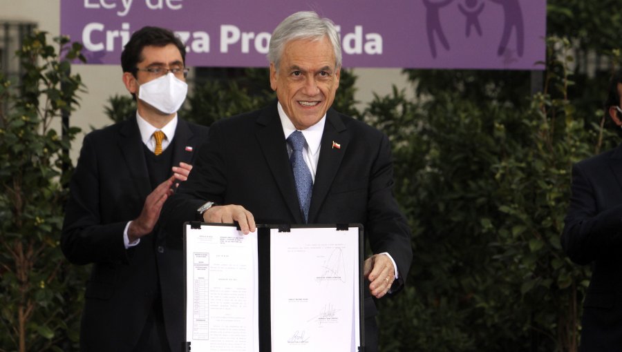 «Crianza Protegida»: Presidente Piñera promulga ley y destaca que ésta "fue fruto de un amplio acuerdo"