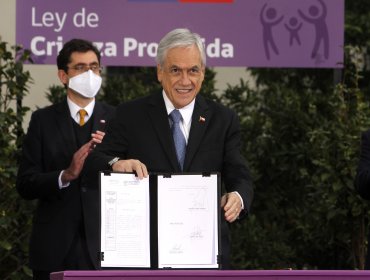 «Crianza Protegida»: Presidente Piñera promulga ley y destaca que ésta "fue fruto de un amplio acuerdo"