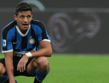 Alexis Sánchez sería suplente en cruce del Inter de Milán frente al Genoa