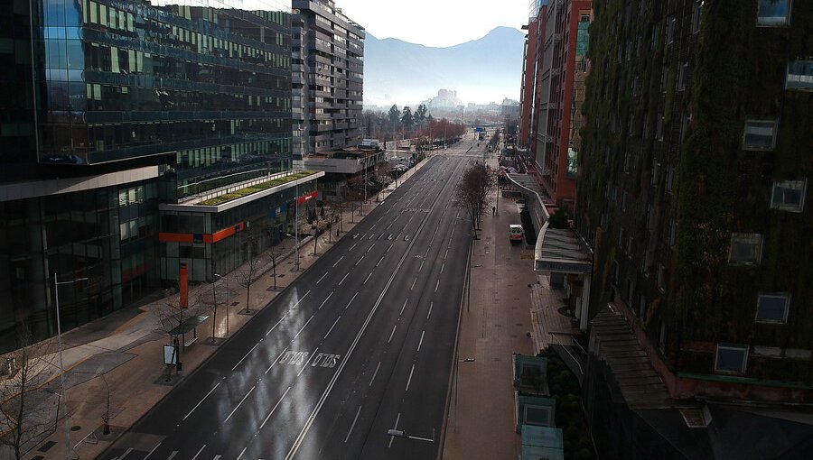 Siete comunas de la región Metropolitana y dos de Valparaíso salen de cuarentena y pasan a etapa de transición