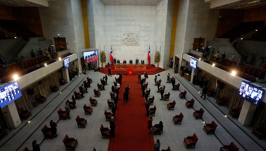 Presidenta del Senado en VI Cuenta Pública: "Los poderes del Estado nos debemos deferencia y respeto